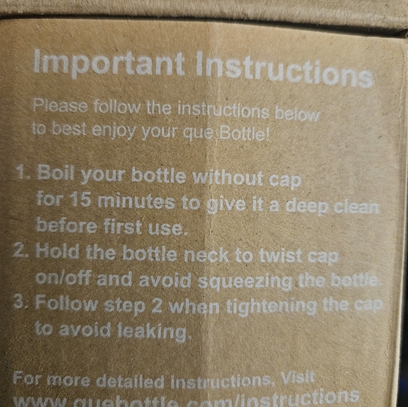 Light Purple Que Collapsible Water Bottle. 40 Oz Extended. Silicone/Metal Mix - Picture 12 of 12